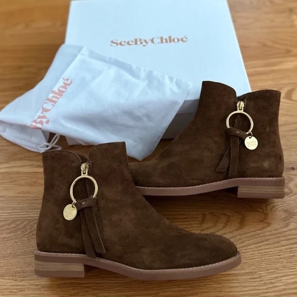 See By Chloé NIB Louise Flat Suede Booties (38/8) - Picture 1 of 16